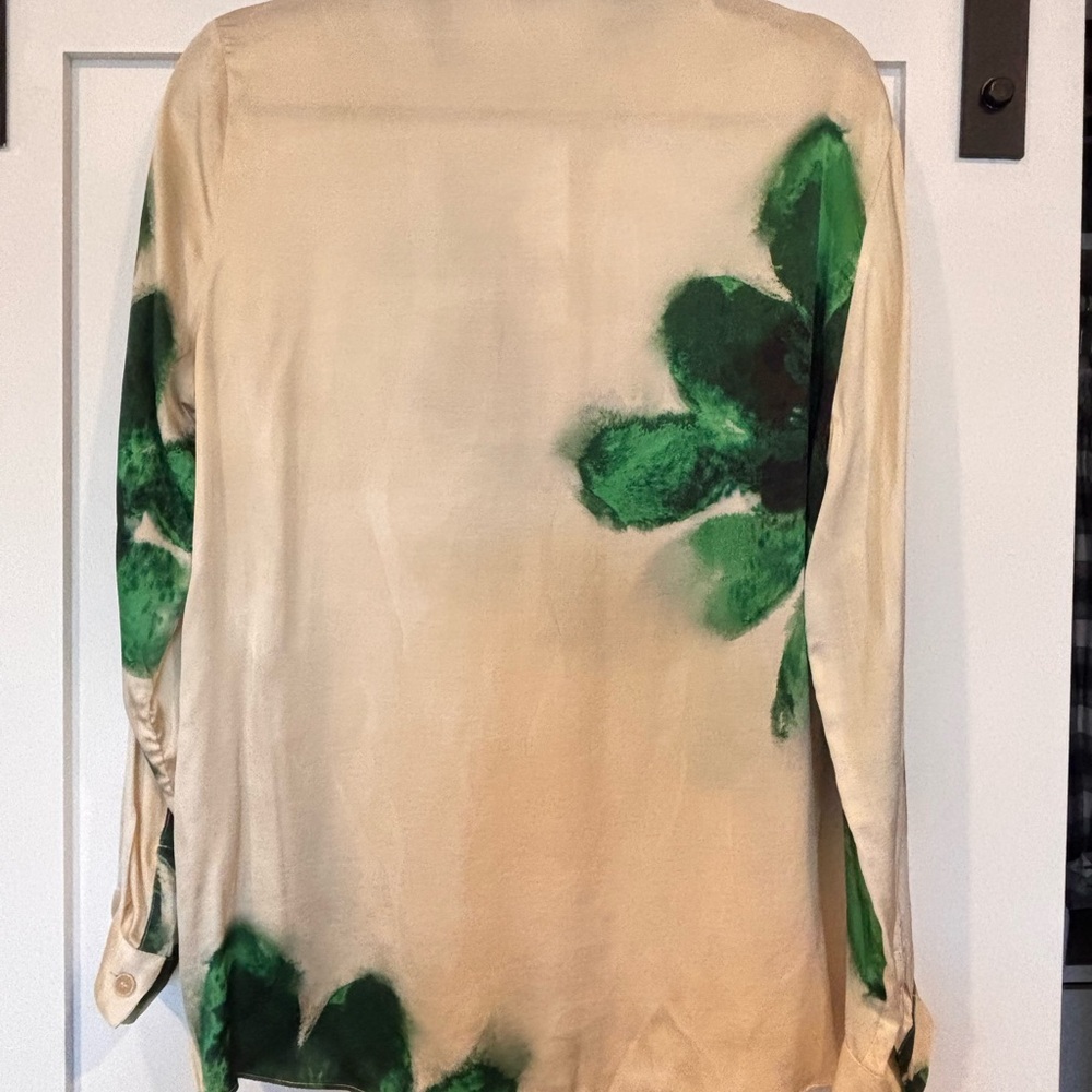 Zara Cream and Green Floral Silk Button-Up Shirt - Picture 2 of 9